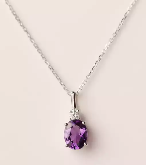 Oval Amethyst Necklace White Gold by LUO